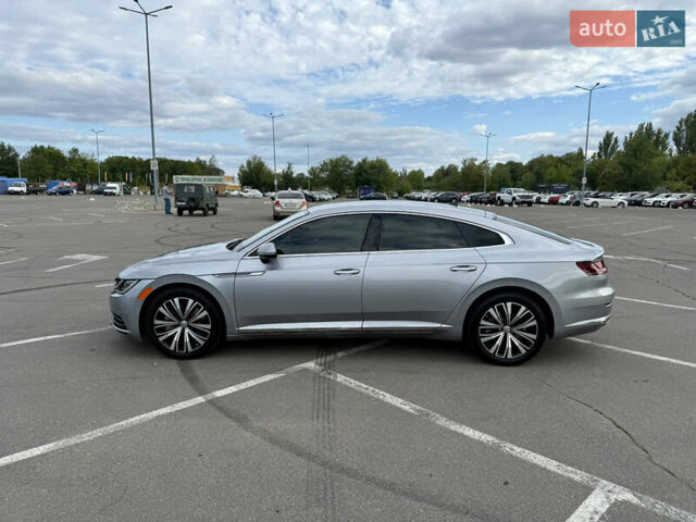 Сірий Фольксваген Arteon, об'ємом двигуна 2 л та пробігом 52 тис. км за 24500 $, фото 4 на Automoto.ua