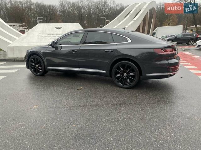 Серый Фольксваген Arteon, объемом двигателя 1.97 л и пробегом 98 тыс. км за 28250 $, фото 10 на Automoto.ua