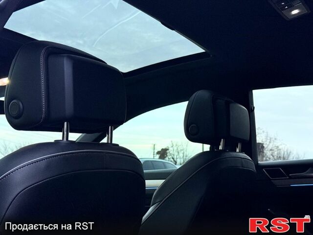 Серый Фольксваген Arteon, объемом двигателя 2 л и пробегом 80 тыс. км за 25000 $, фото 3 на Automoto.ua