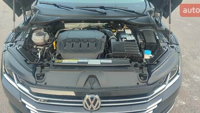 Серый Фольксваген Arteon, объемом двигателя 1.98 л и пробегом 107 тыс. км за 24700 $, фото 33 на Automoto.ua