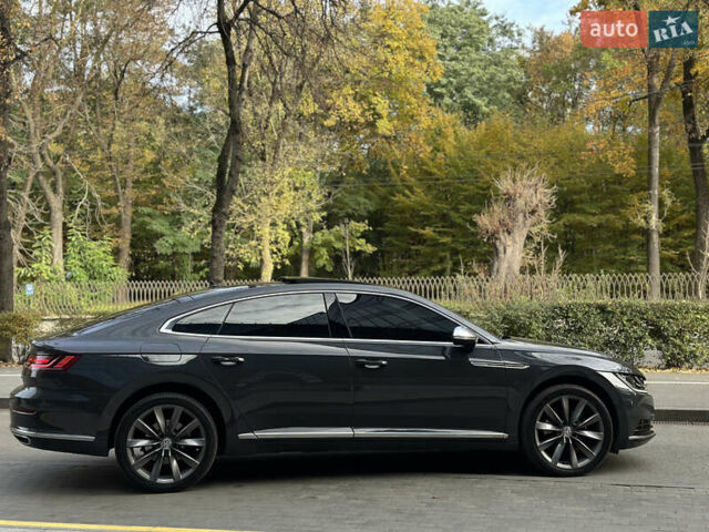 Серый Фольксваген Arteon, объемом двигателя 1.97 л и пробегом 98 тыс. км за 29700 $, фото 8 на Automoto.ua