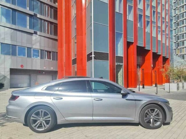 Фольксваген Arteon 2020 в Киеве на Automoto.ua Серый Фольксваген Arteon, объемом двигателя 2 л и пробегом 112 тыс. км за 23500 $, фото 5 на Automoto.ua