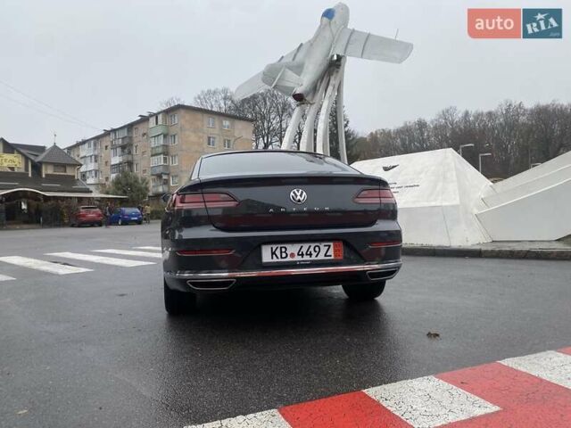 Сірий Фольксваген Arteon, об'ємом двигуна 1.97 л та пробігом 98 тис. км за 28750 $, фото 23 на Automoto.ua
