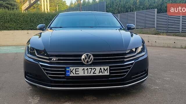 Серый Фольксваген Arteon, объемом двигателя 1.98 л и пробегом 107 тыс. км за 24700 $, фото 3 на Automoto.ua