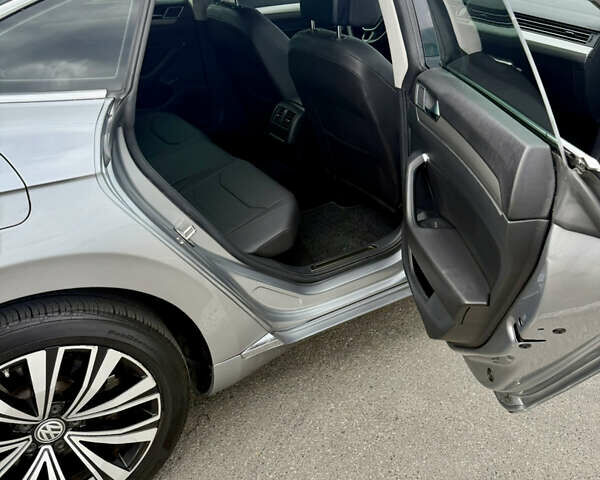 Сірий Фольксваген Arteon, об'ємом двигуна 2 л та пробігом 52 тис. км за 24500 $, фото 17 на Automoto.ua