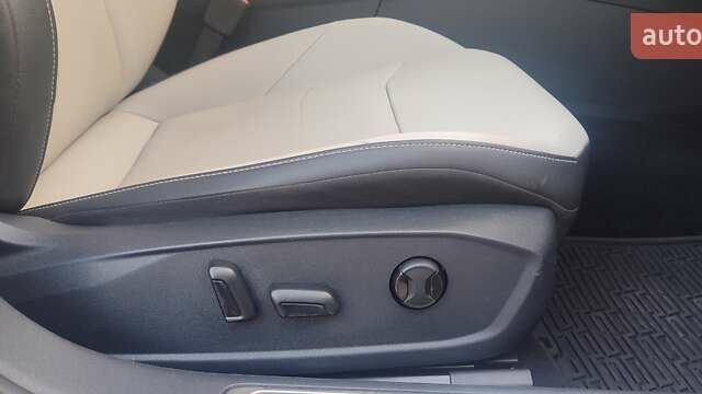 Серый Фольксваген Arteon, объемом двигателя 1.98 л и пробегом 107 тыс. км за 24700 $, фото 30 на Automoto.ua