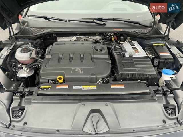 Серый Фольксваген Arteon, объемом двигателя 1.97 л и пробегом 98 тыс. км за 28250 $, фото 36 на Automoto.ua