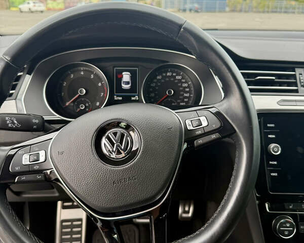 Сірий Фольксваген Arteon, об'ємом двигуна 2 л та пробігом 52 тис. км за 24500 $, фото 10 на Automoto.ua