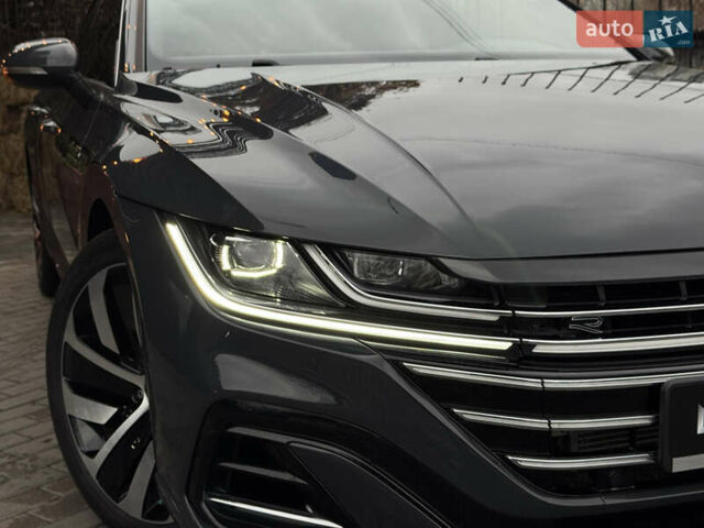 Серый Фольксваген Arteon, объемом двигателя 1.98 л и пробегом 78 тыс. км за 29900 $, фото 3 на Automoto.ua