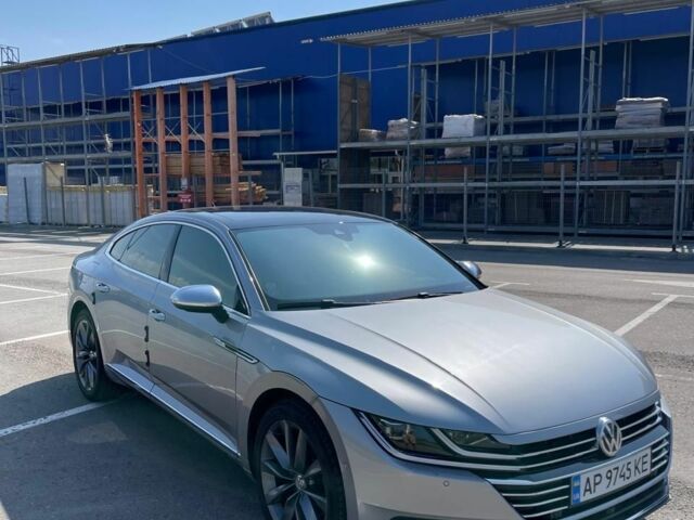 Серый Фольксваген Arteon, объемом двигателя 2 л и пробегом 72 тыс. км за 27500 $, фото 3 на Automoto.ua