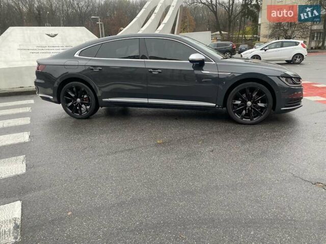 Серый Фольксваген Arteon, объемом двигателя 1.97 л и пробегом 98 тыс. км за 28250 $, фото 8 на Automoto.ua