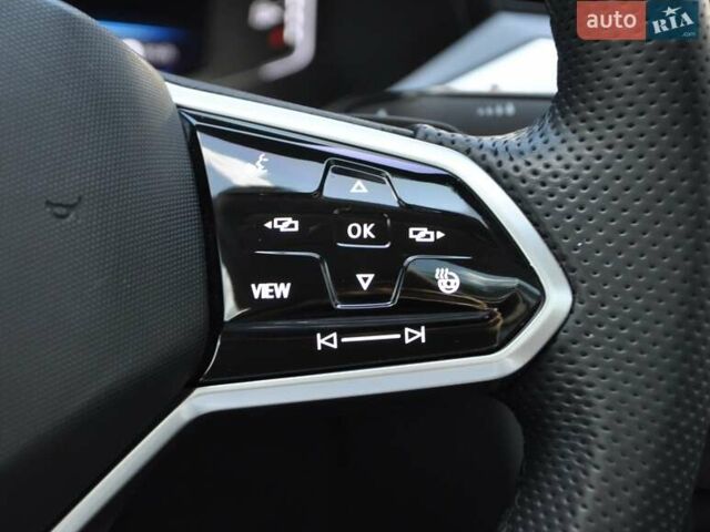 Серый Фольксваген Arteon, объемом двигателя 1.97 л и пробегом 74 тыс. км за 38000 $, фото 36 на Automoto.ua