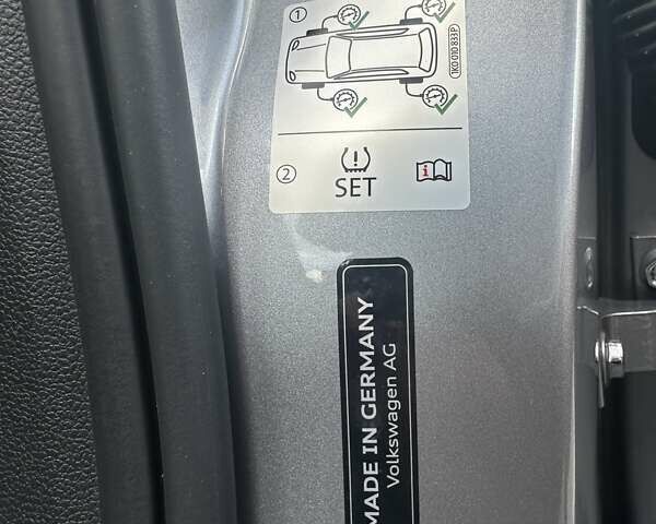 Серый Фольксваген Arteon, объемом двигателя 1.97 л и пробегом 22 тыс. км за 35900 $, фото 25 на Automoto.ua