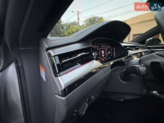 Серый Фольксваген Arteon, объемом двигателя 1.97 л и пробегом 80 тыс. км за 42500 $, фото 33 на Automoto.ua
