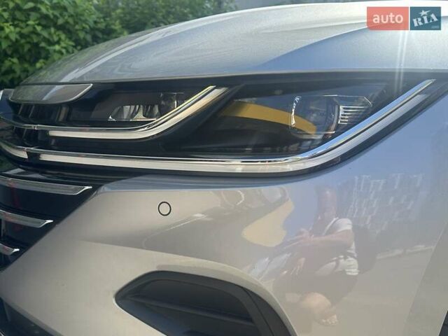 Серый Фольксваген Arteon, объемом двигателя 1.97 л и пробегом 22 тыс. км за 35900 $, фото 39 на Automoto.ua