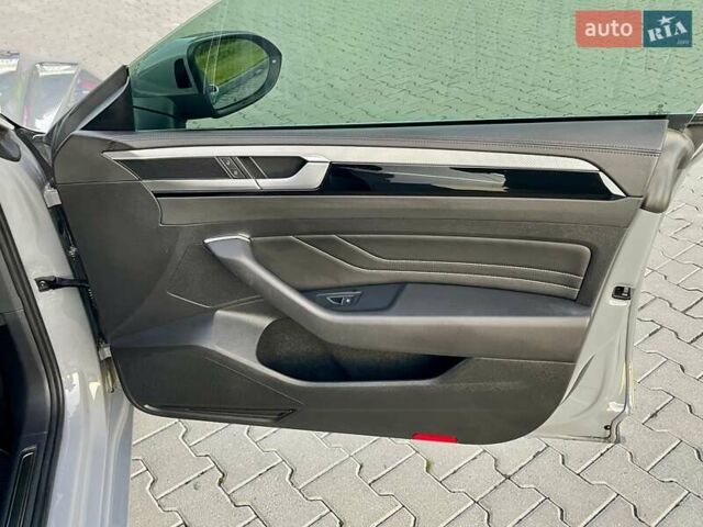 Серый Фольксваген Arteon, объемом двигателя 1.98 л и пробегом 117 тыс. км за 24999 $, фото 49 на Automoto.ua