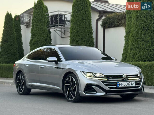 Серый Фольксваген Arteon, объемом двигателя 1.97 л и пробегом 80 тыс. км за 42500 $, фото 12 на Automoto.ua
