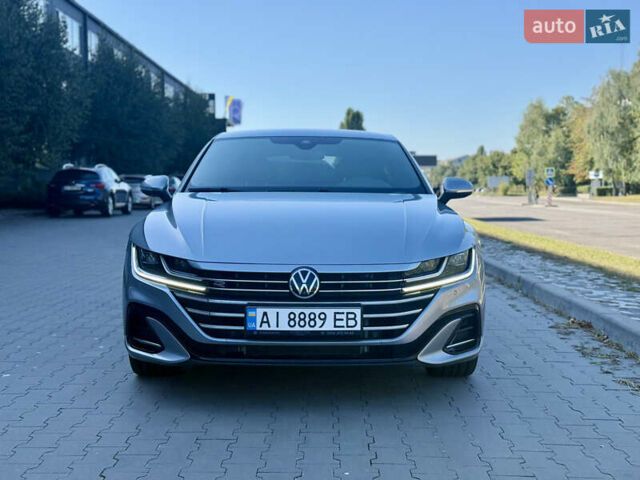 Серый Фольксваген Arteon, объемом двигателя 1.97 л и пробегом 135 тыс. км за 41500 $, фото 1 на Automoto.ua