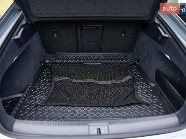 Серый Фольксваген Arteon, объемом двигателя 1.97 л и пробегом 76 тыс. км за 41000 $, фото 22 на Automoto.ua