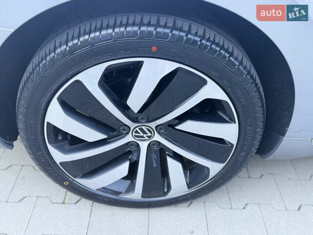 Серый Фольксваген Arteon, объемом двигателя 1.97 л и пробегом 135 тыс. км за 41500 $, фото 18 на Automoto.ua