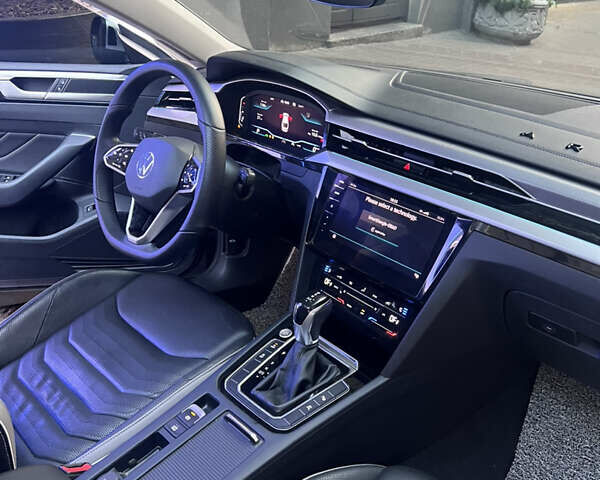 Сірий Фольксваген Arteon, об'ємом двигуна 1.97 л та пробігом 59 тис. км за 37800 $, фото 46 на Automoto.ua