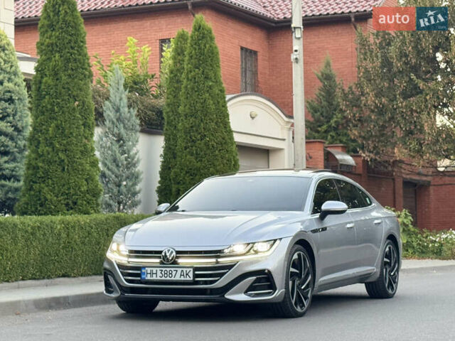 Серый Фольксваген Arteon, объемом двигателя 1.97 л и пробегом 80 тыс. км за 42500 $, фото 6 на Automoto.ua