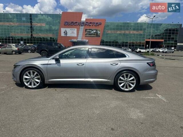 Серый Фольксваген Arteon, объемом двигателя 1.97 л и пробегом 22 тыс. км за 35900 $, фото 3 на Automoto.ua