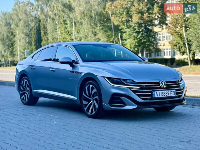 Серый Фольксваген Arteon, объемом двигателя 1.97 л и пробегом 135 тыс. км за 41500 $, фото 3 на Automoto.ua