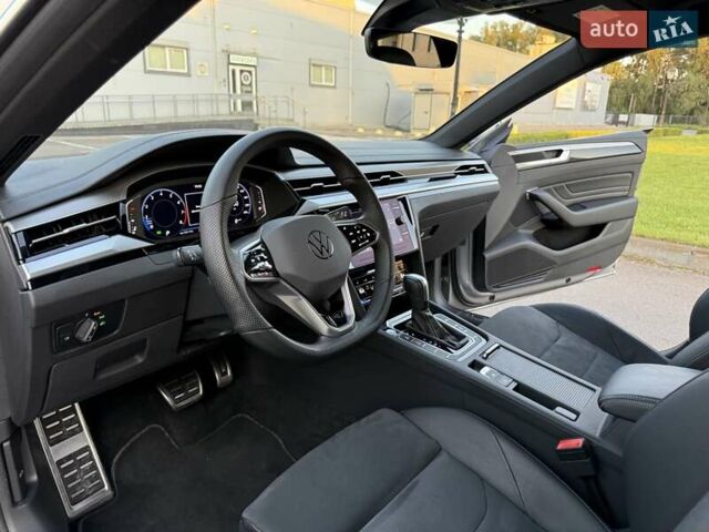 Серый Фольксваген Arteon, объемом двигателя 1.98 л и пробегом 55 тыс. км за 45500 $, фото 49 на Automoto.ua