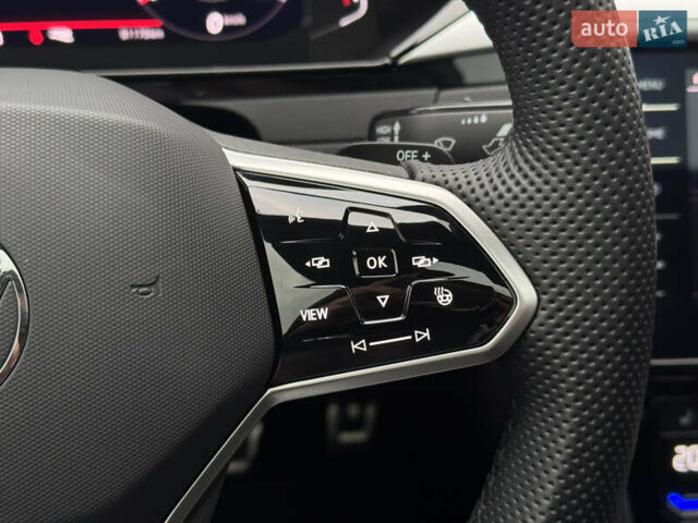 Сірий Фольксваген Arteon, об'ємом двигуна 2 л та пробігом 81 тис. км за 40000 $, фото 26 на Automoto.ua