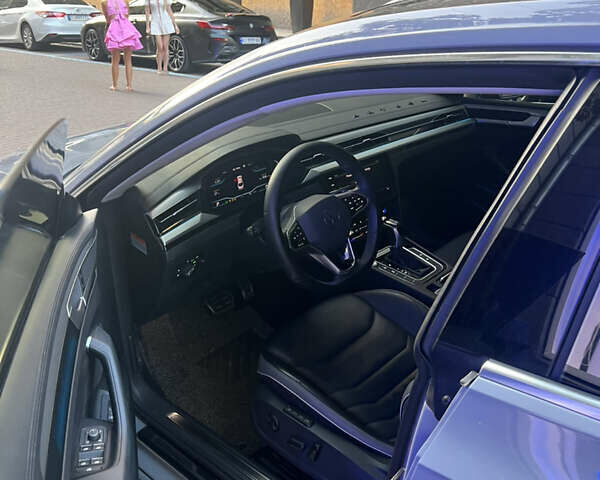 Сірий Фольксваген Arteon, об'ємом двигуна 1.97 л та пробігом 59 тис. км за 37800 $, фото 19 на Automoto.ua