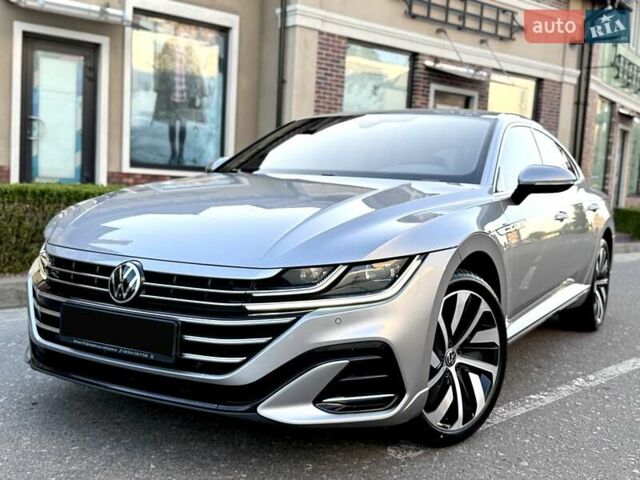 Серый Фольксваген Arteon, объемом двигателя 1.98 л и пробегом 55 тыс. км за 45500 $, фото 7 на Automoto.ua