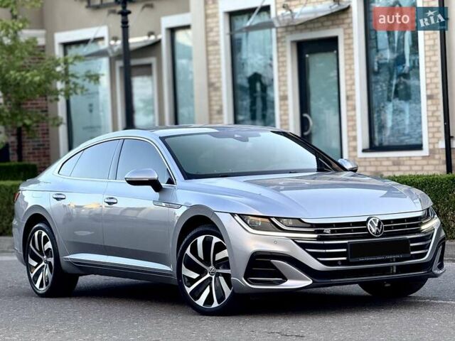 Серый Фольксваген Arteon, объемом двигателя 1.98 л и пробегом 55 тыс. км за 45500 $, фото 34 на Automoto.ua