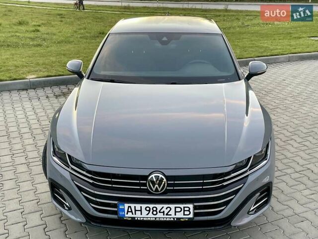 Серый Фольксваген Arteon, объемом двигателя 1.98 л и пробегом 117 тыс. км за 24999 $, фото 6 на Automoto.ua