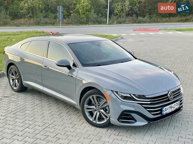 Серый Фольксваген Arteon, объемом двигателя 1.98 л и пробегом 117 тыс. км за 24999 $, фото 1 на Automoto.ua