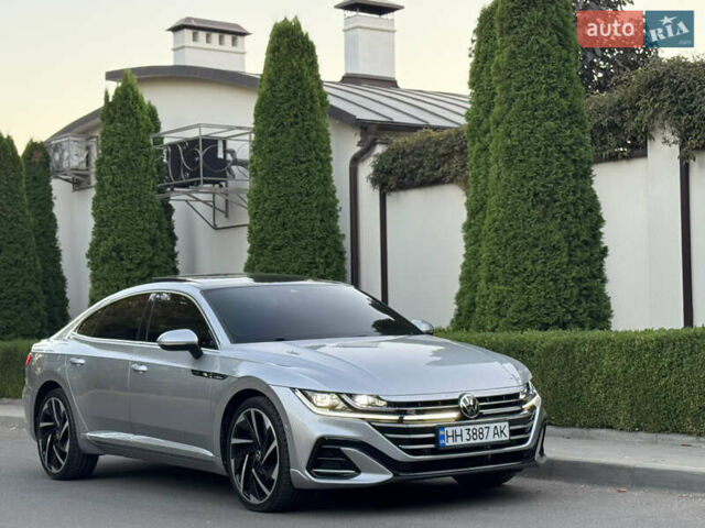 Серый Фольксваген Arteon, объемом двигателя 1.97 л и пробегом 80 тыс. км за 42500 $, фото 13 на Automoto.ua