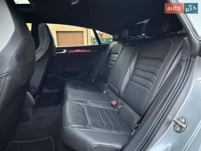 Серый Фольксваген Arteon, объемом двигателя 1.97 л и пробегом 80 тыс. км за 42500 $, фото 39 на Automoto.ua