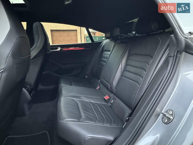 Серый Фольксваген Arteon, объемом двигателя 1.97 л и пробегом 80 тыс. км за 42500 $, фото 38 на Automoto.ua