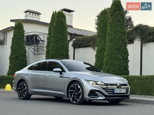 Серый Фольксваген Arteon, объемом двигателя 1.97 л и пробегом 80 тыс. км за 42500 $, фото 54 на Automoto.ua