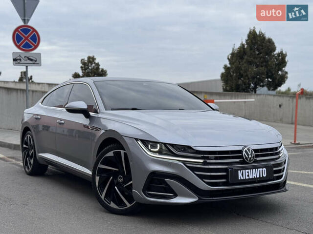 Сірий Фольксваген Arteon, об'ємом двигуна 2 л та пробігом 81 тис. км за 40000 $, фото 4 на Automoto.ua