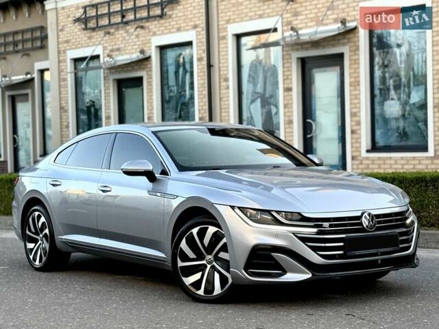 Серый Фольксваген Arteon, объемом двигателя 1.98 л и пробегом 55 тыс. км за 45500 $, фото 30 на Automoto.ua