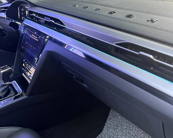 Сірий Фольксваген Arteon, об'ємом двигуна 1.97 л та пробігом 59 тис. км за 37800 $, фото 41 на Automoto.ua