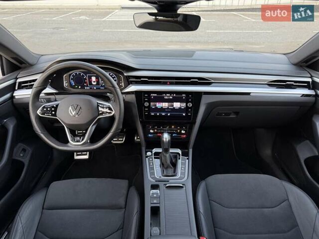 Серый Фольксваген Arteon, объемом двигателя 1.98 л и пробегом 55 тыс. км за 45500 $, фото 61 на Automoto.ua