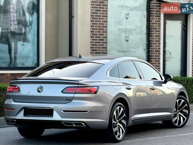 Серый Фольксваген Arteon, объемом двигателя 1.98 л и пробегом 55 тыс. км за 45500 $, фото 25 на Automoto.ua