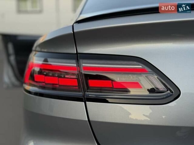 Серый Фольксваген Arteon, объемом двигателя 1.98 л и пробегом 55 тыс. км за 45500 $, фото 45 на Automoto.ua