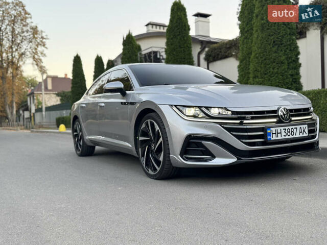 Серый Фольксваген Arteon, объемом двигателя 1.97 л и пробегом 80 тыс. км за 42500 $, фото 18 на Automoto.ua