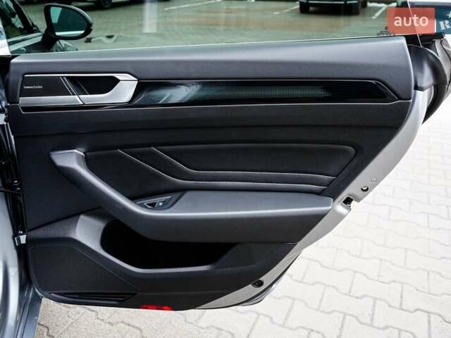 Серый Фольксваген Arteon, объемом двигателя 1.97 л и пробегом 14 тыс. км за 53204 $, фото 32 на Automoto.ua
