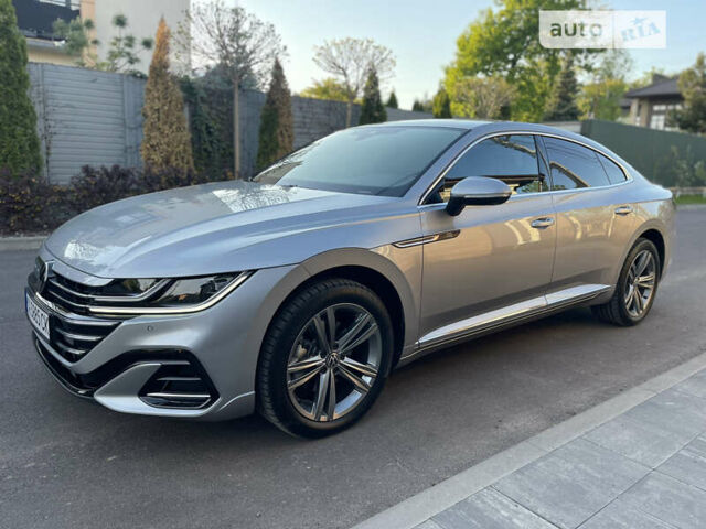 Серый Фольксваген Arteon, объемом двигателя 1.97 л и пробегом 5 тыс. км за 49999 $, фото 9 на Automoto.ua