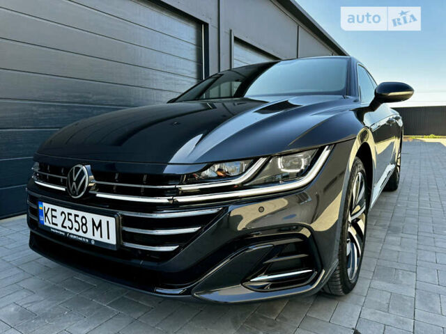 Серый Фольксваген Arteon, объемом двигателя 1.97 л и пробегом 7 тыс. км за 47500 $, фото 9 на Automoto.ua