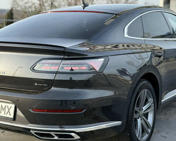 Сірий Фольксваген Arteon, об'ємом двигуна 1.97 л та пробігом 48 тис. км за 45999 $, фото 35 на Automoto.ua